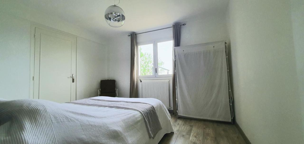 villa calme et detente Montbolo Extérieur photo